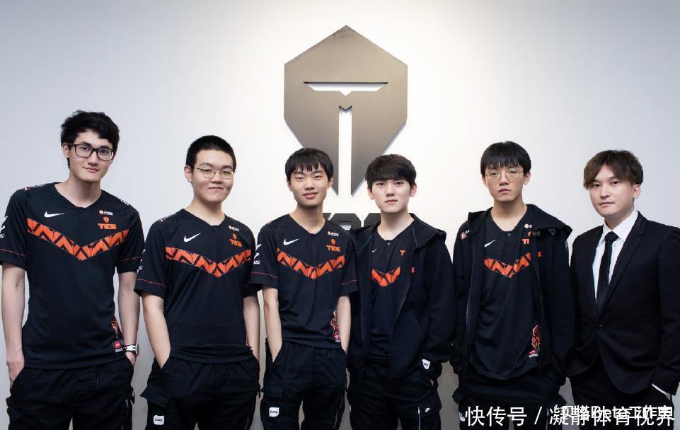 月后