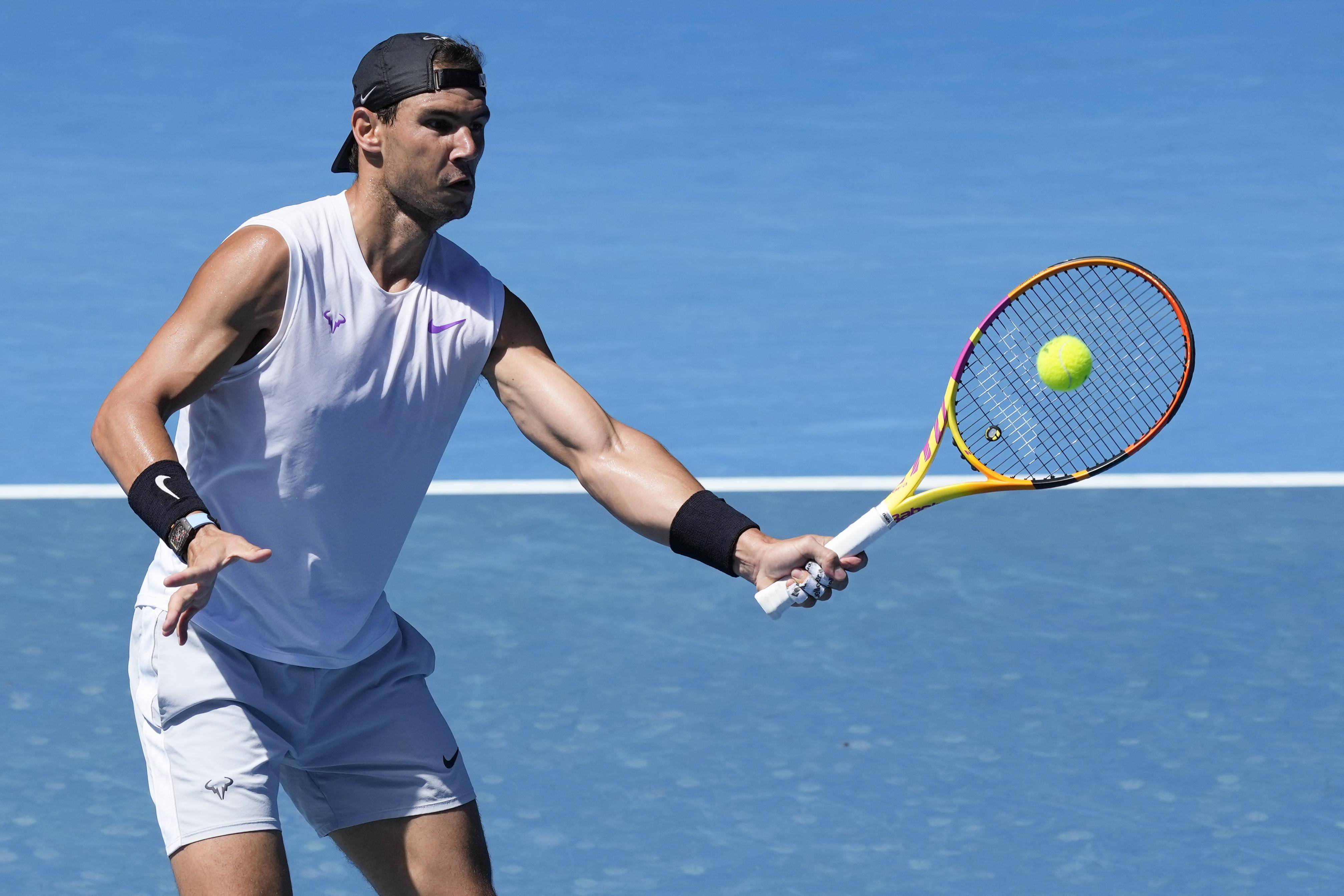 足球圈一个 足球圈一个