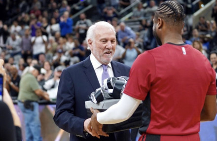 随着詹姆斯 随着詹姆斯