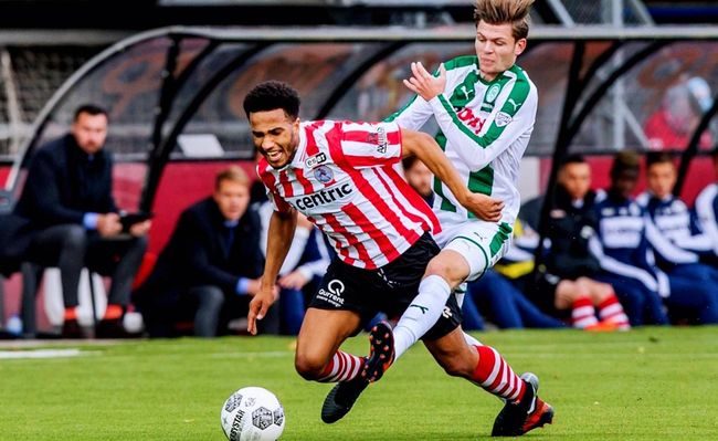 万的签约 万的签约