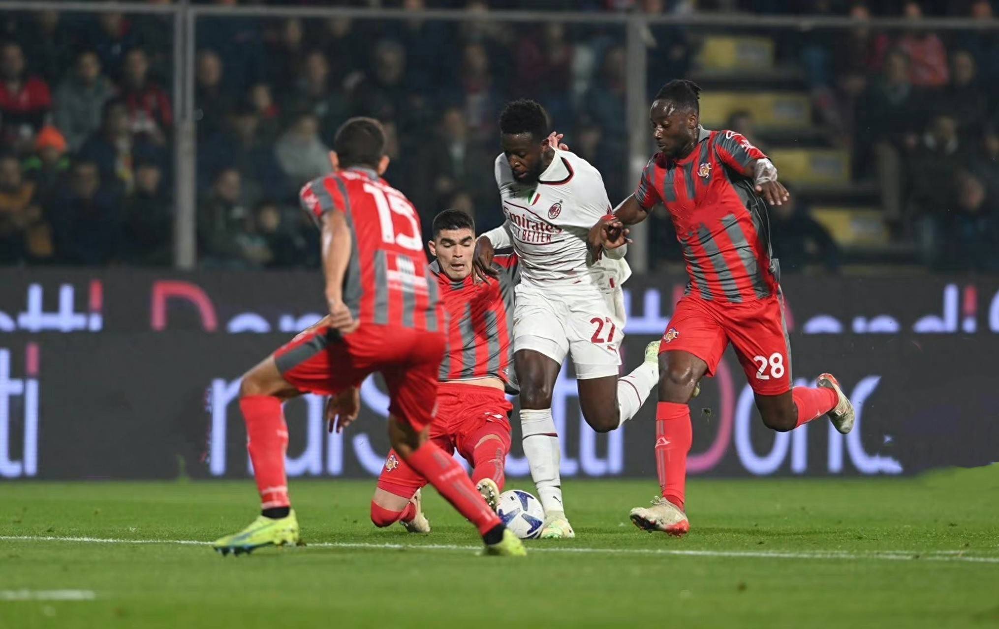 王祉怡等不 王祉怡等不